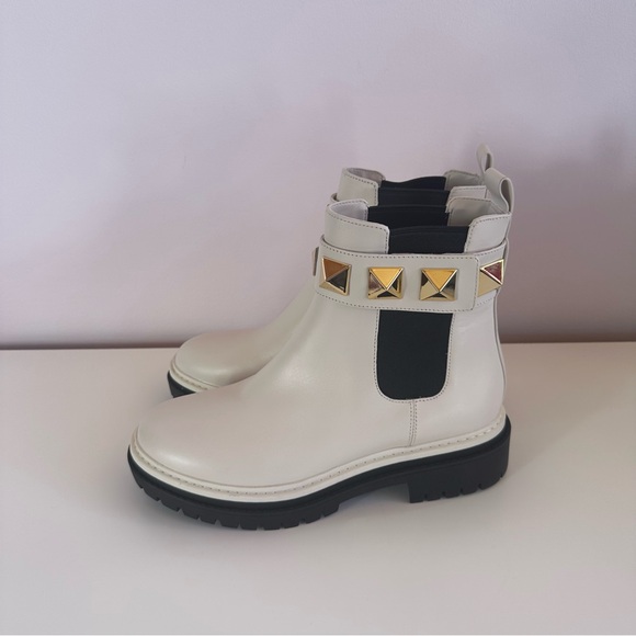 MICHAEL Michael Kors Stark Women's Leather Chelsea Ankle Boots In White - Picture 8 of 16